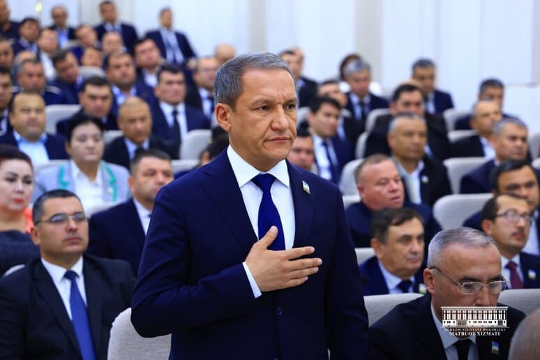 <p><b><strong>Jo&lsquo;rabek Rahimov Xorazm viloyati hokimi lavozimiga qayta tasdiqlandi</strong></b></p>