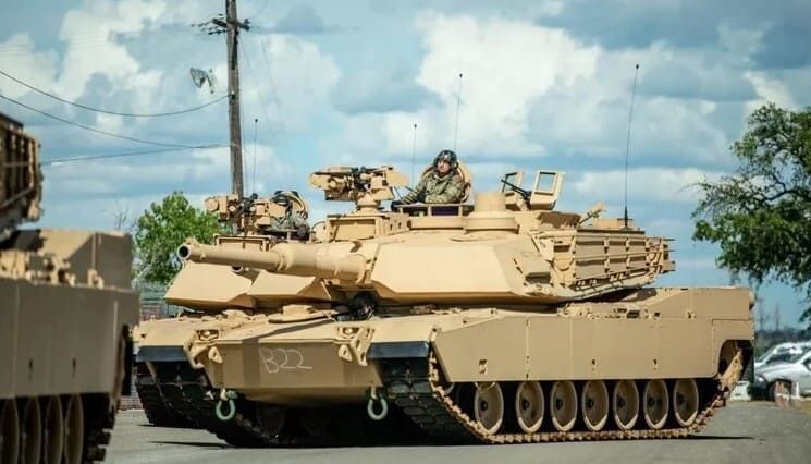 AQSH so&lsquo;nggi versiyadagi Abrams tanklarining birinchi partiyasini Polshaga yubordi &mdash; OAV