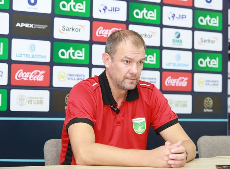 <p><b>“Lokomotiv” Aleksandr Krestinin bilan shartnomani bekor qildi </b></p>