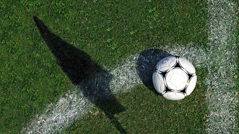 <p><b>Ukraina futbol jamoasi o&lsquo;yin oldidan &ldquo;voyenkomat&rdquo;ga olib ketildi&nbsp;</b></p>