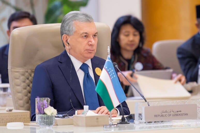 <p><b><strong>&ldquo;O&lsquo;zbekiston urushda jabrlangan falastinlik bolalar va ayollarni o&lsquo;z shifoxonalarida beg&lsquo;araz davolashga tayyor&rdquo; &mdash; Shavkat Mirziyoyev</strong></b></p>