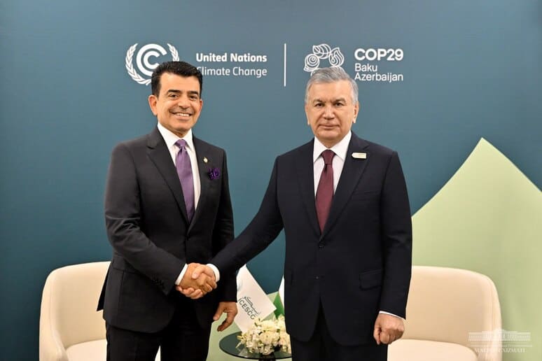<p><b>Shavkat Mirziyoyev Bokudagi iqlim sammiti doirasida xalqaro tashkilotlar rahbarlari bilan uchrashuv o‘tkazdi </b></p>