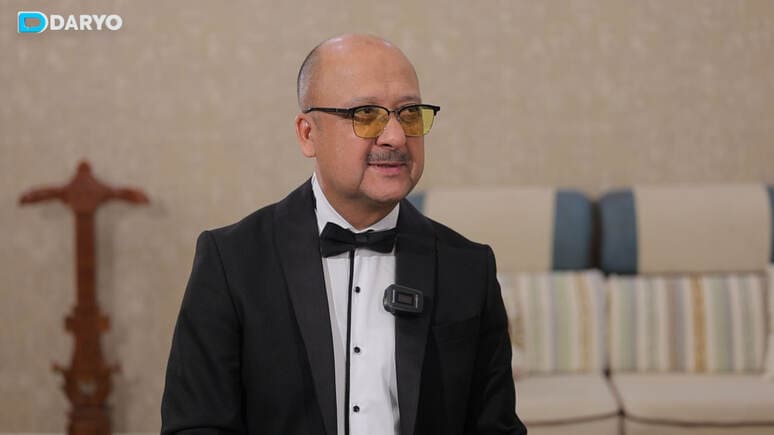 <p><b>Xonanda Anvar G&lsquo;aniyev bilan 27 yildan beri so&lsquo;raladigan qo&lsquo;shig&lsquo;i, ijoddagi nohaqliklar hamda yangi qo&lsquo;shiqlari haqida suhbat (video)</b></p>