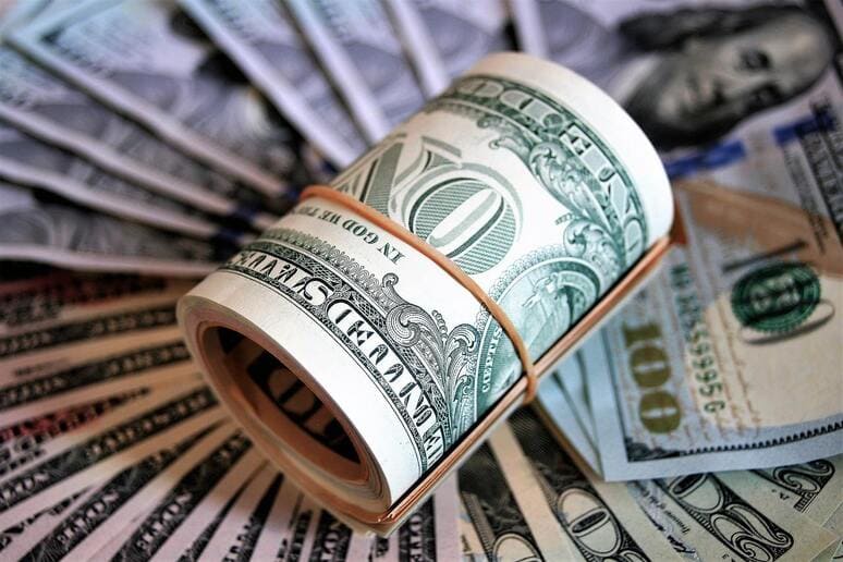 <p><b>Eron AQSHdan 1 trln dollar kompensatsiya talab qildi</b></p>
