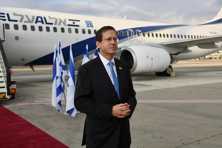 Туркия Исроил президенти самолётини ҳаво ҳудудига киритмади