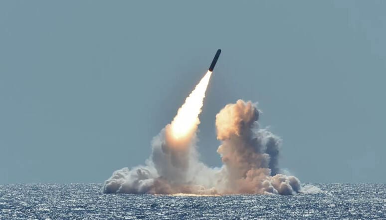 Pentagon bir shart bilan yadroviy zarbalar almashinuviga ruxsat berdi