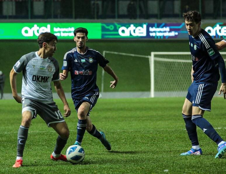 <p><b><strong>Futbol tarixidagi g&lsquo;ayritabiiy holat: O&lsquo;zbekison Superligasida VAR golni 14 daqiqa tekshirib, inobatga oldi</strong></b></p>