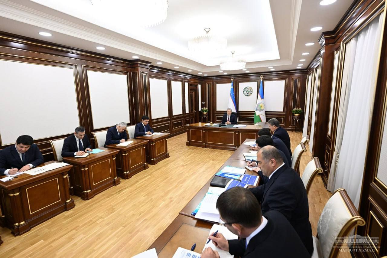 <p><b><strong>&ldquo;2030-yilga borib, yalpi ichki mahsulotimiz hajmini 200 mlrd dollarga yetkazish maqsadini qo&lsquo;ydik&rdquo; &ndash;&nbsp;Shavkat Mirziyoyev</strong></b></p>