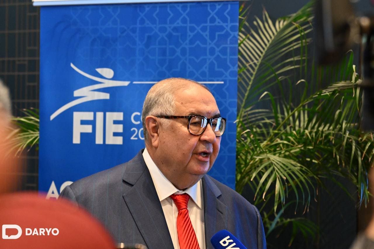 <p><b>Alisher Usmonov Xalqaro qilichbozlik federatsiyasi prezidenti etib saylandi</b></p>