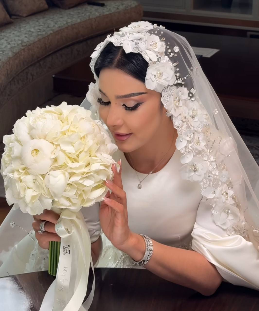 Fors tilida chiroyli jinsiy aloqa tomosha qiling