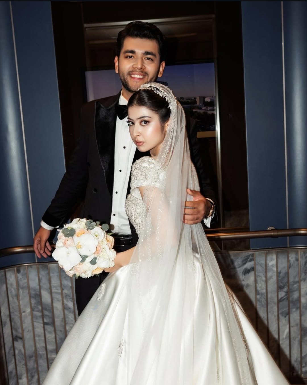 Yangi ommaviy porno Kemada etuk yalangoch ayollar