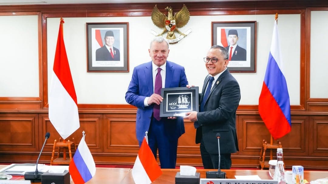 <p><b></b><strong>Indoneziya “Roskosmos” bilan hamkorlikda mamlakatdagi birinchi kosmodromni quradi</strong></p>