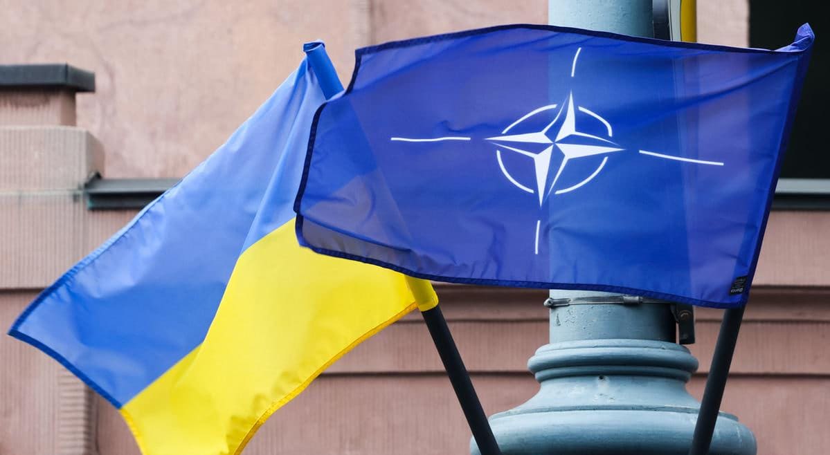 Украина НАТО аъзолиги ўрнини босувчи кафолатларни рад этди 