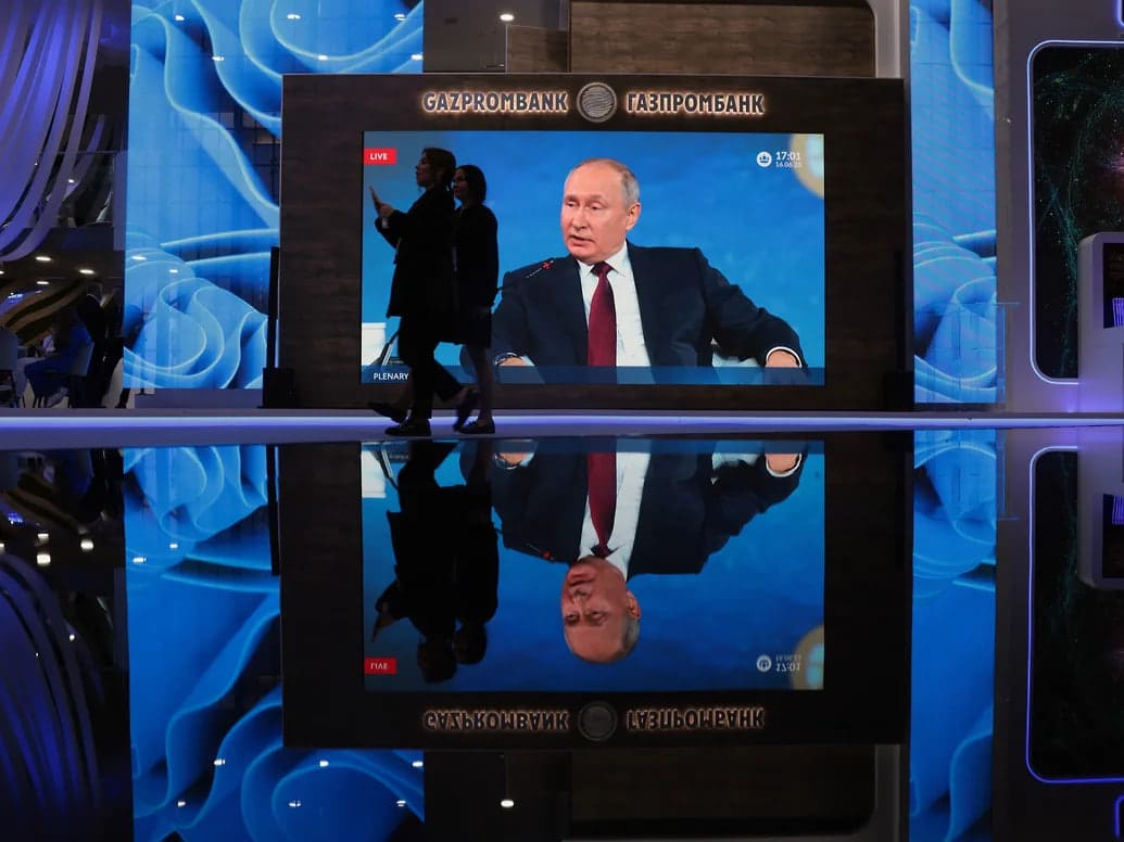 <p><b><strong>Putin Rossiya gazi uchun “Gazprombank” orqali to‘lash talabini bekor qildi</strong></b></p>