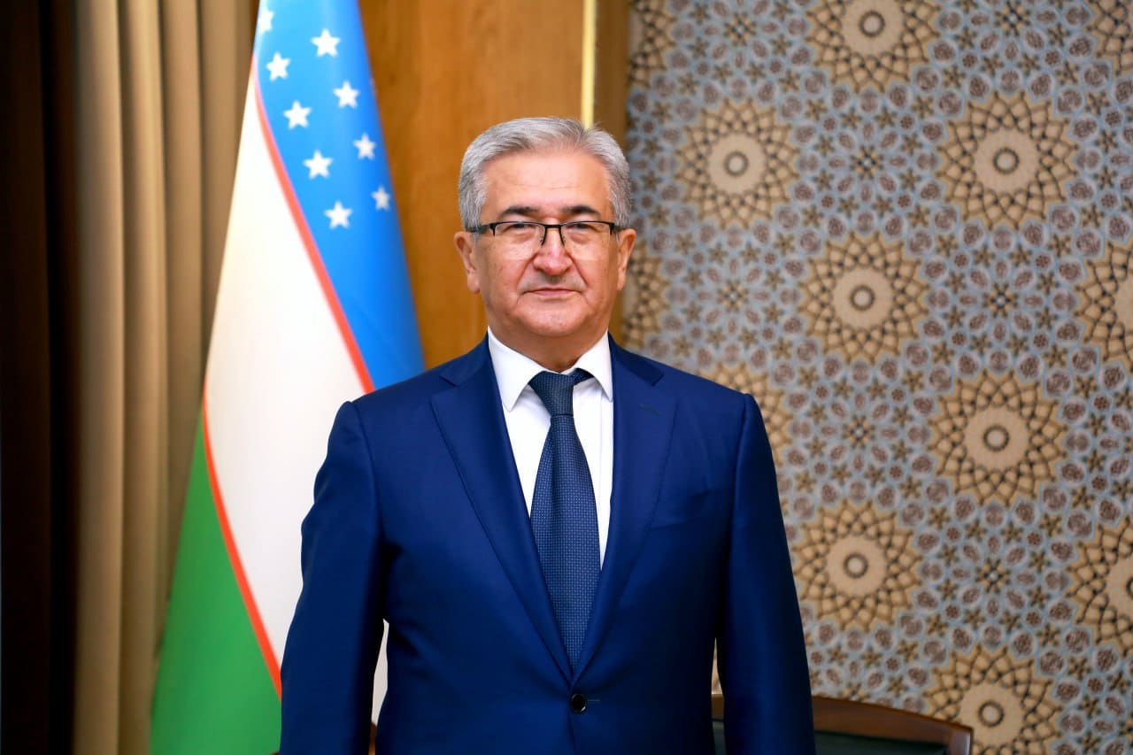 <p><b>Sobiq sog&lsquo;liqni saqlash vaziri Anvar Alimov yangi lavozimni egalladi</b></p>