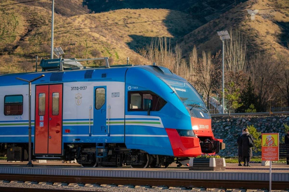 <p>Uzbekistan to purchase 40 high-speed electric trains <b>&nbsp;</b></p>