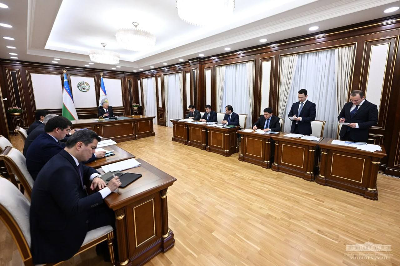<p><b><strong>O&lsquo;zbekiston yengil sanoat tarmog&lsquo;iga 2025-yili 2 mlrd dollardan ortiq xorijiy investitsiya jalb qilinadi</strong></b></p>
