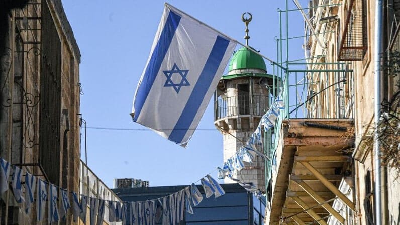 <p><b>Suriyadagi yirik arab qishlog&lsquo;i Isroilga qo&lsquo;shilish istagini bildirdi &mdash; Kan</b></p>