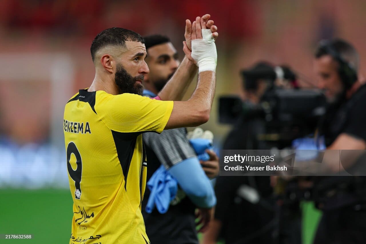 <p><b>Benzema faoliyatini yakunlashi mumkin</b></p>
