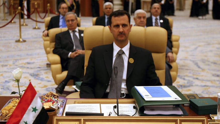<p><b>Bashar Asad Suriyani qanday tark etgani haqida ilk marta bayonot berdi&nbsp;</b></p>
