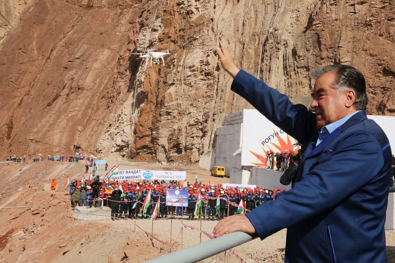 <p><b>Ekologlar: “Rog‘un GESni maksimal balandlikda qurish xavf tug‘diradi”</b></p>