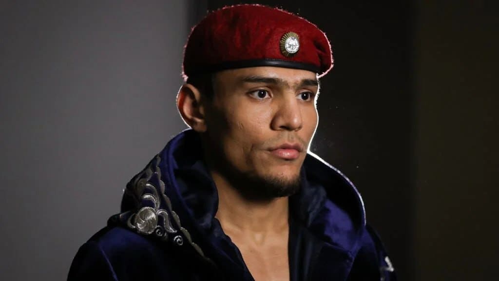 <p><b>WBA rahbari Inouega Ahmadaliyev bilan jang qilishni buyurdi</b></p>