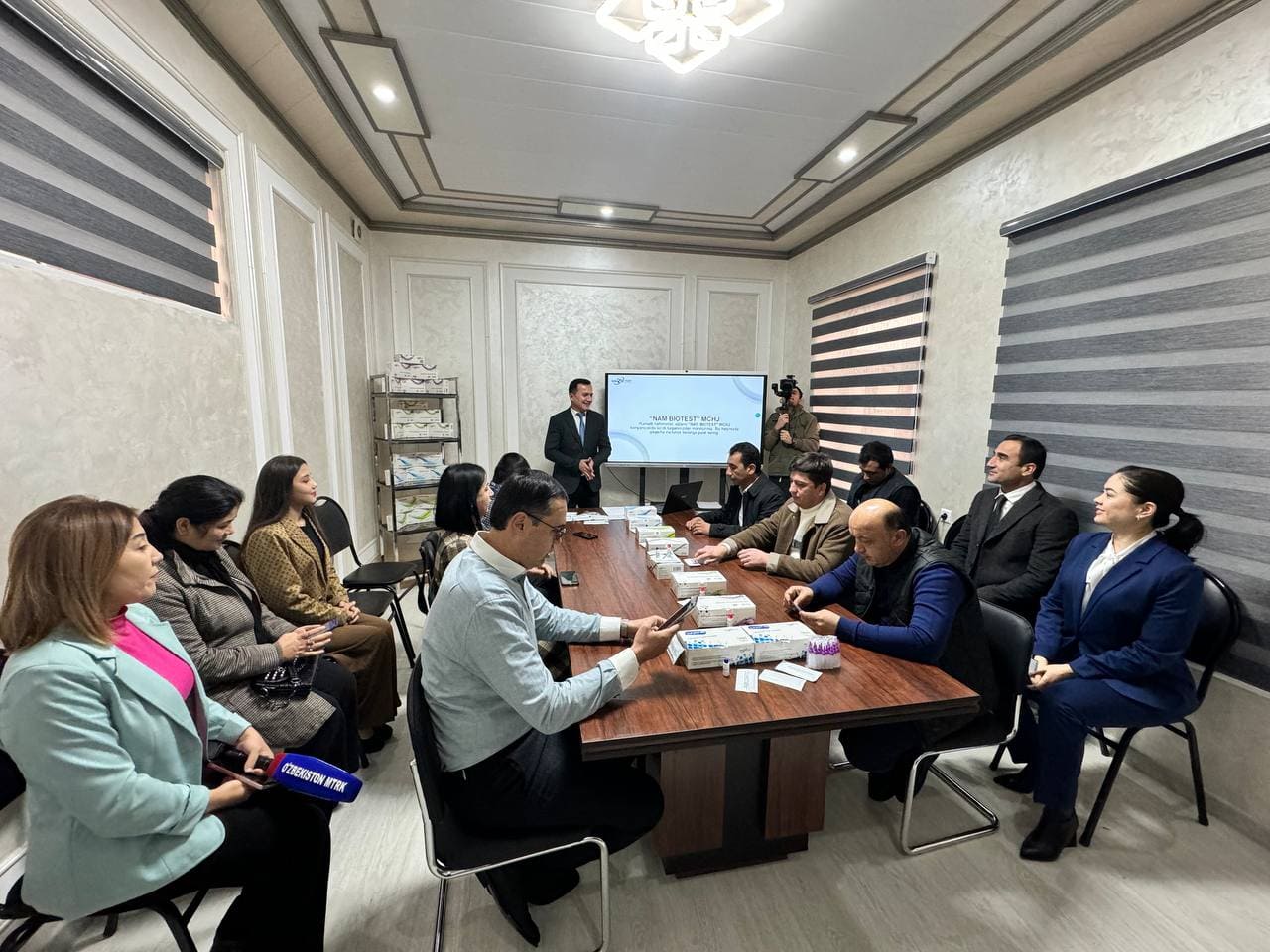 <p><b>Namanganda tadbirkorlarga nisbatan 17 ta holatda noqonuniy tekshiruv o&lsquo;tkazilganligi aniqlandi</b></p>