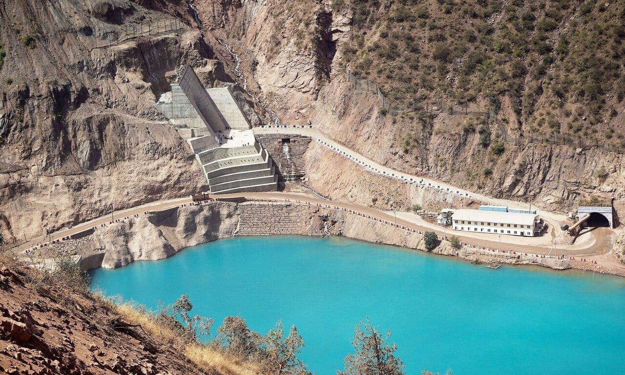 <p><b>Jahon banki Rog‘un GES qurilishi uchun 350 mln dollarlik grantni ma’qulladi </b></p>