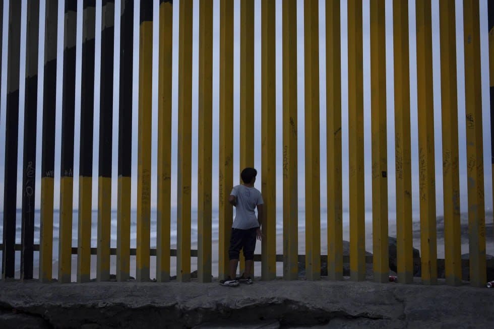 U.S. deportations to Uzbekistan jump to 572 in 2024 amid surge in immigration crackdown 