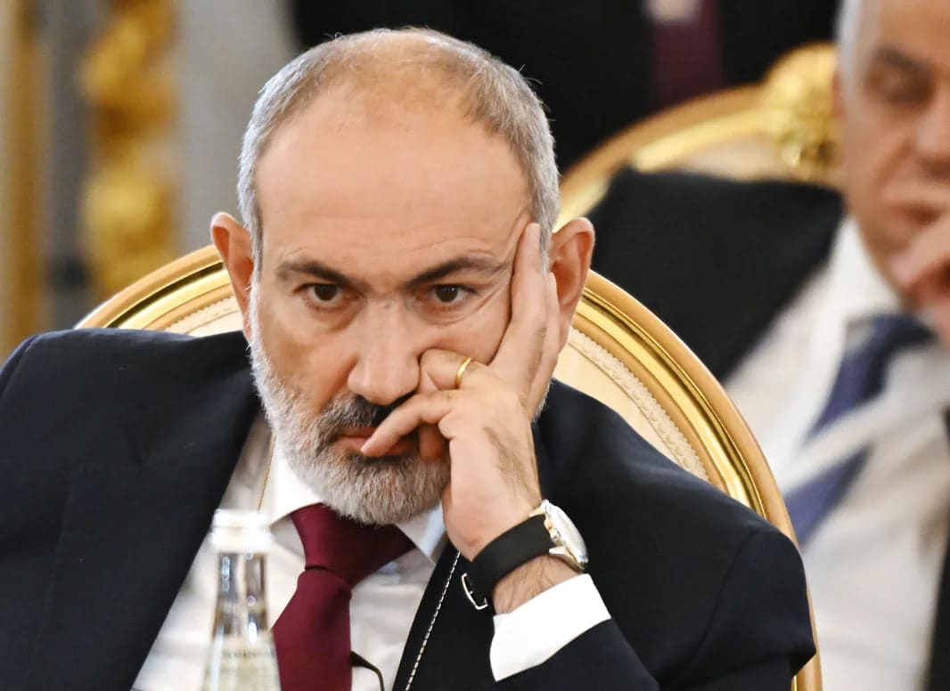 <p><b>Pashinyan MDH davlatlarining norasmiy sammitida qatnashmasligini aytdi</b></p>