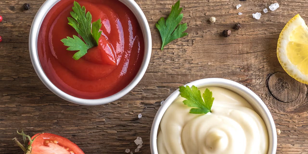 <p><strong>Mayonez yoki ketchup: qaysi biri foydaliroq?</strong><b>&nbsp;</b></p>