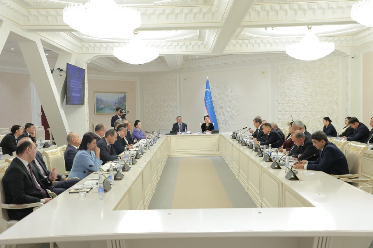 <p><b>Nukus voqealari bo&lsquo;yicha tuzilgan komissiya axboroti Oliy Majlisga taqdim etildi</b></p>