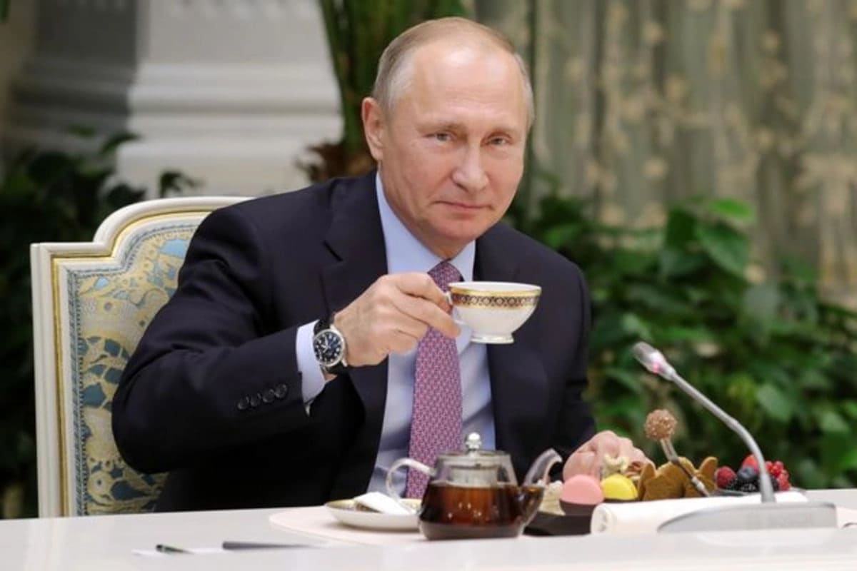 <p><b>Putin MDH yetakchilarini qanday noz-ne&rsquo;matlar bilan mehmon qildi?</b></p>