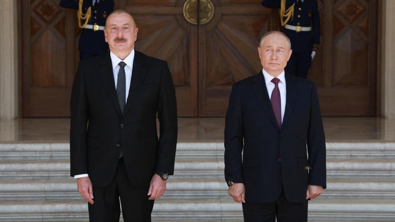 <p><b>Putin Aliyevdan Oqtovdagi aviahalokat uchun uzr so&lsquo;radi&nbsp;&nbsp;</b></p>