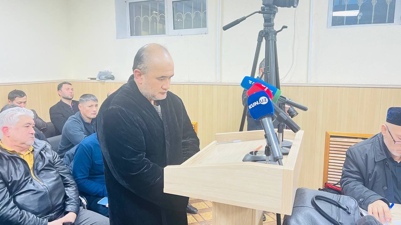 <p><b><strong>“Vatanga xiyonat qilmadim”</strong> <strong>— zapravkadagi tanqidi ortidan qamalgan </strong><strong>G‘ayrat Do‘stovning appelyatsiya sudi bo‘lib o‘tmoqda</strong></b></p>