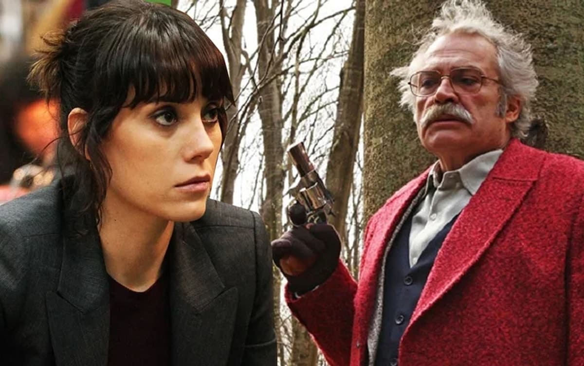 Ayol xodimlarning yalangoch fotosuratlari