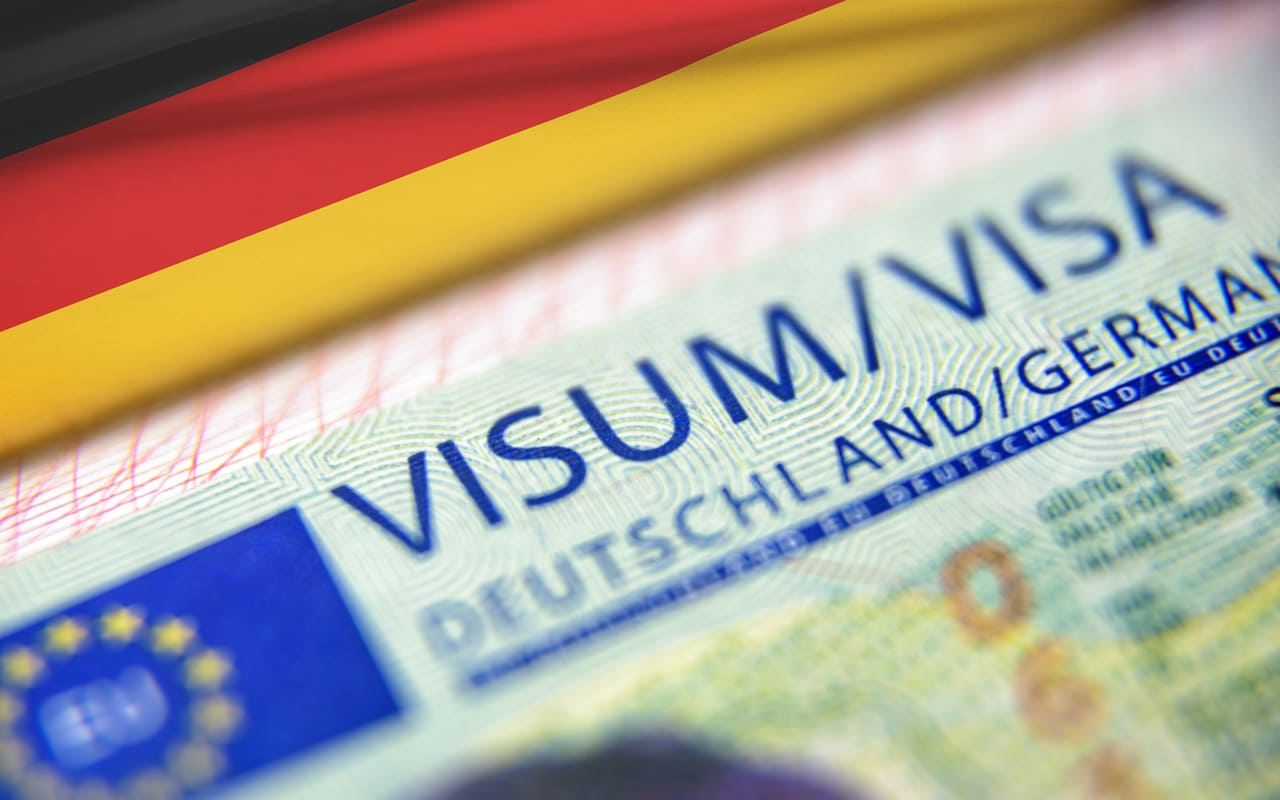 <p><b>O‘zbekistonliklar uchun Germaniya vizasini onlayn olish imkoni paydo bo‘ldi</b></p>