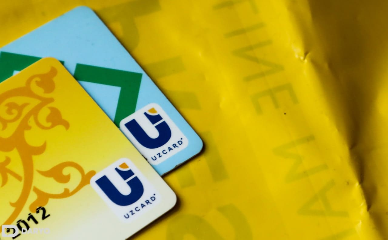 <p><b>Markaziy bank bir fuqaroga ajratiladigan kartalar soniga cheklov kiritdi</b></p>