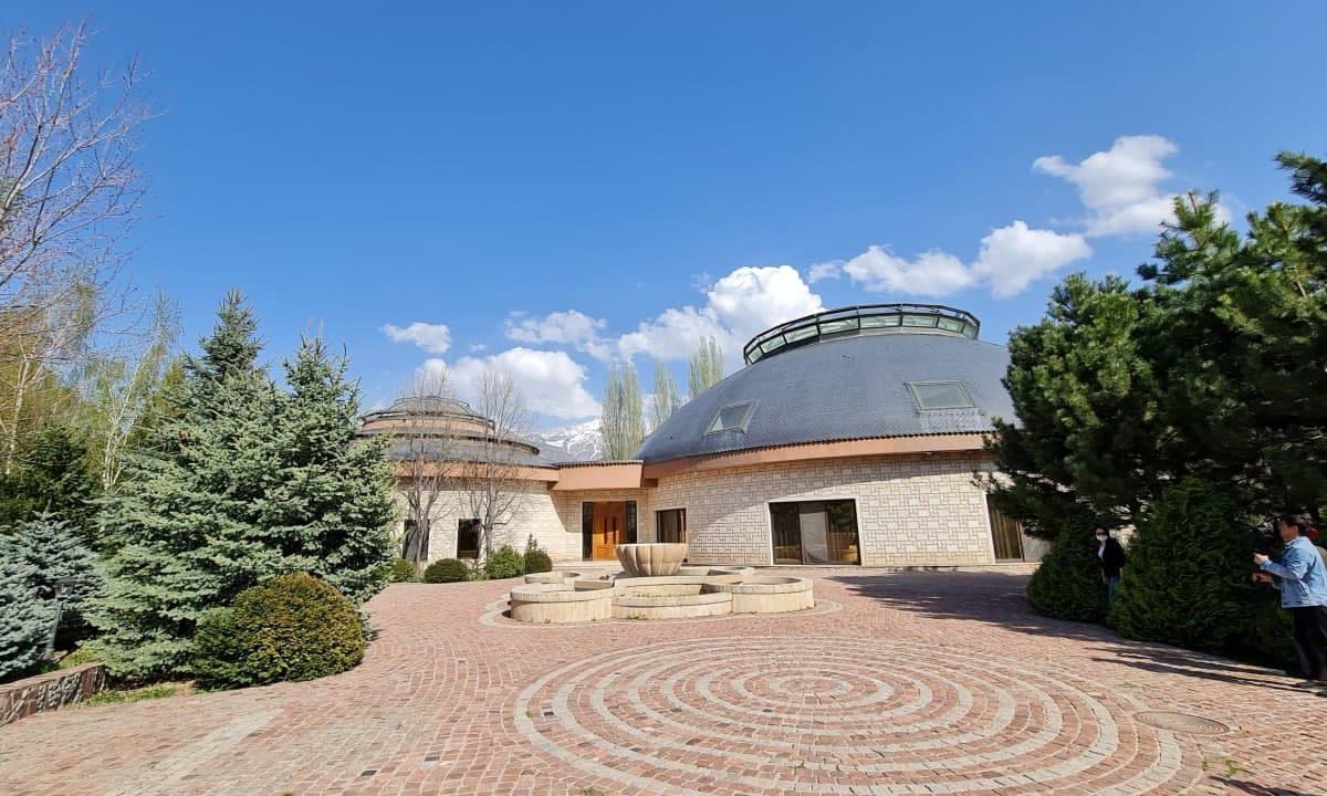 <p><strong>Gulnara Karimova's &ldquo;Sijjak&rdquo; resort transferred to Trade Unions Federation</strong></p>