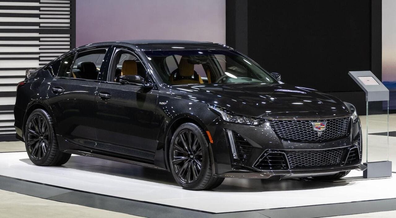 <p><b><strong>BMW ro&lsquo;yxatda yo&lsquo;q: 2024-yilning eng yaxshi avtomobillari (foto)</strong></b></p>