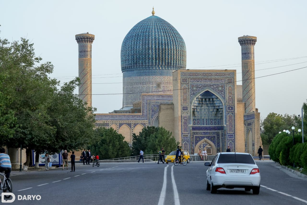<p><b>Samarqandda yerusti metro yo&lsquo;li qurilishi kutilmoqda</b></p>