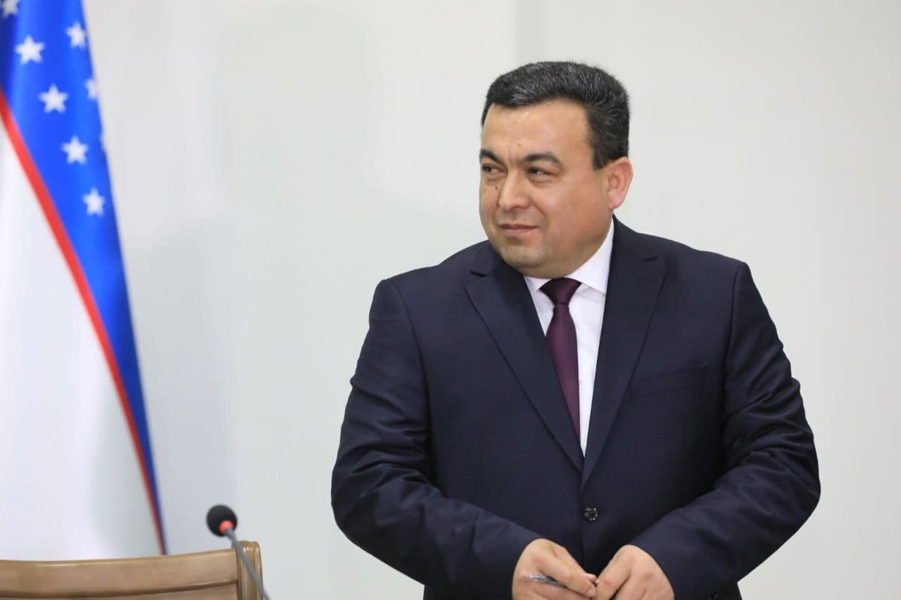 <p><b>Fuqarolarga hurmatsizlik qilgani ortidan ishdan ketgan Andijon tumani sobiq hokimi yana rahbarlik lavozimini egalladi</b></p>