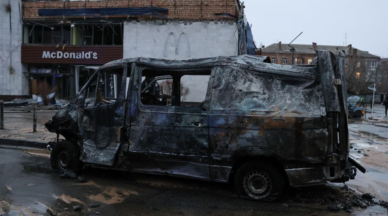 <p><b>Rossiya Kiyevga ballistik raketalar bilan zarba berdi, qurbonlar bor (foto)</b></p>