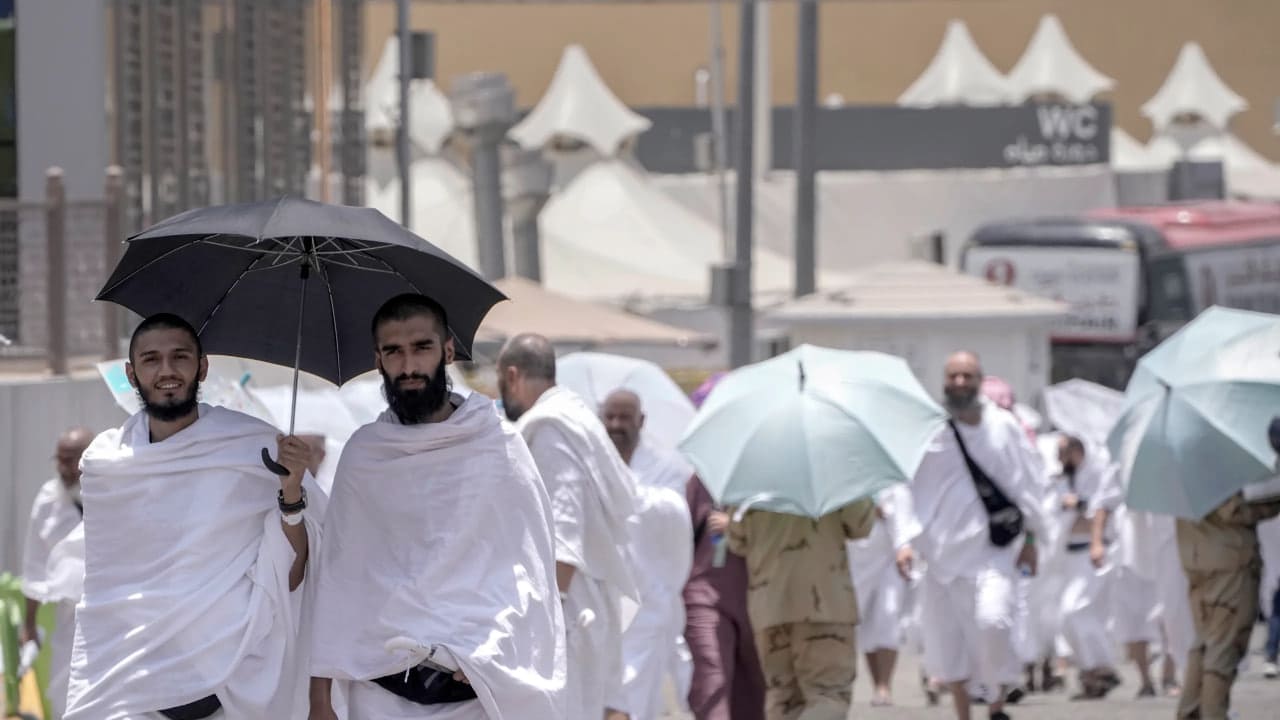 <p><b>Umra va haj ziyoratchilariga emlanish talab etiladi</b></p>