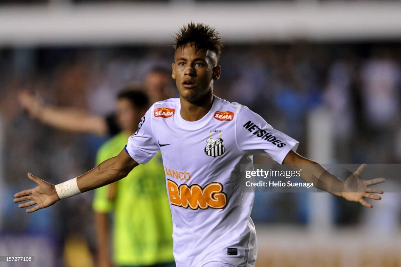 <p><b><strong>Neymar “Santos”ga qaytishi mumkin</strong></b></p>