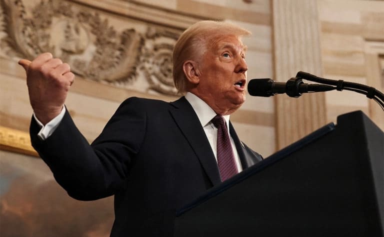 Дональд Трамп: США будут признавать только два пола &mdash; мужской и женский