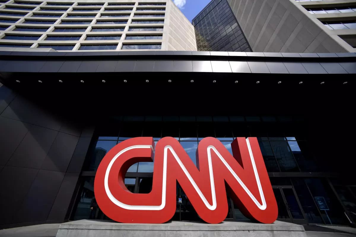 CNN сокращает штат сотрудников