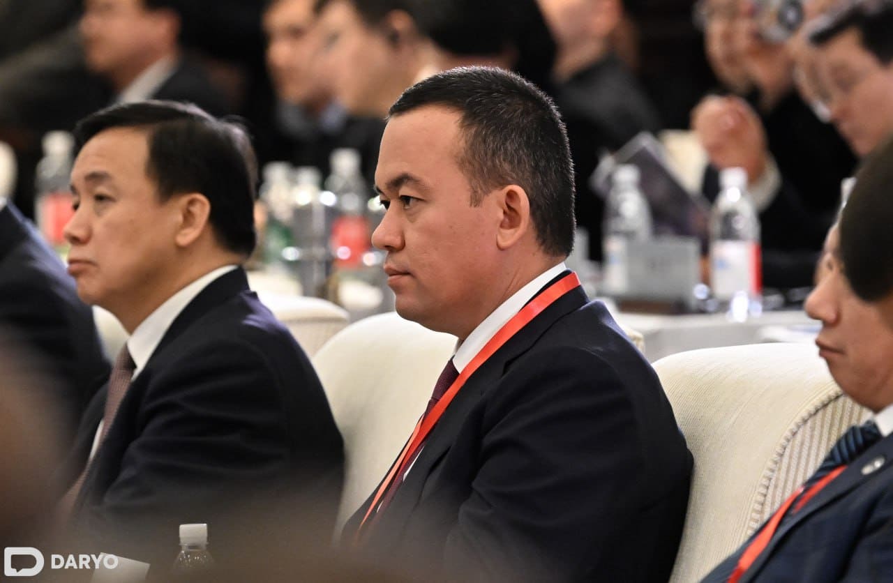 <p><b>Surxondaryo viloyati hokimining o&lsquo;rinbosarlari va shahar-tuman hokimlarini 661 mln so&lsquo;m bilan mukofotlash to&lsquo;g&lsquo;risidagi farmoyishi bekor qilindi</b></p>