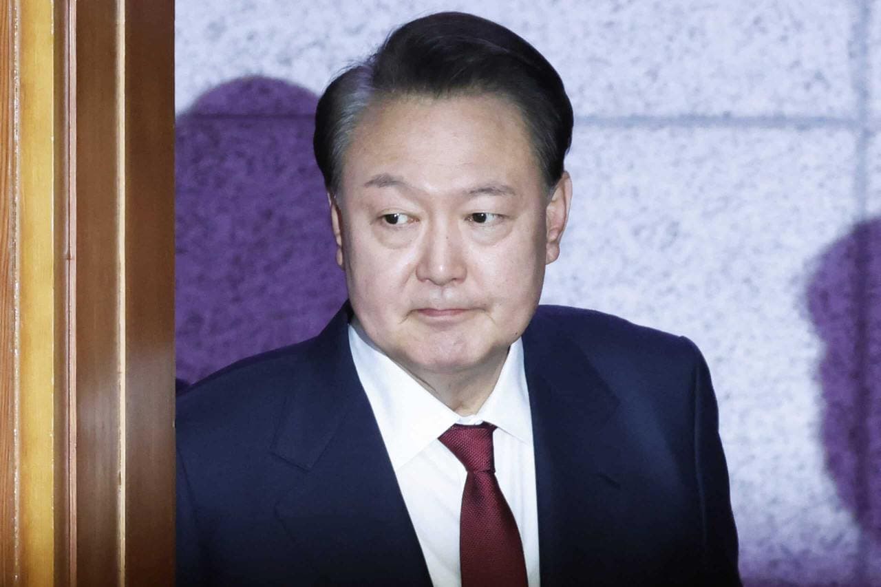 <p><b><strong>Hibsga olingan Janubiy Koreya prezidentiga ayblov e&rsquo;lon qilindi&nbsp;</strong></b></p>