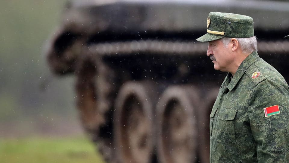 <p><b>Lukashenko Ukrainaga Belarus armiyasini tinchlikparvar sifatida yuborishni taklif qildi&nbsp;</b></p>